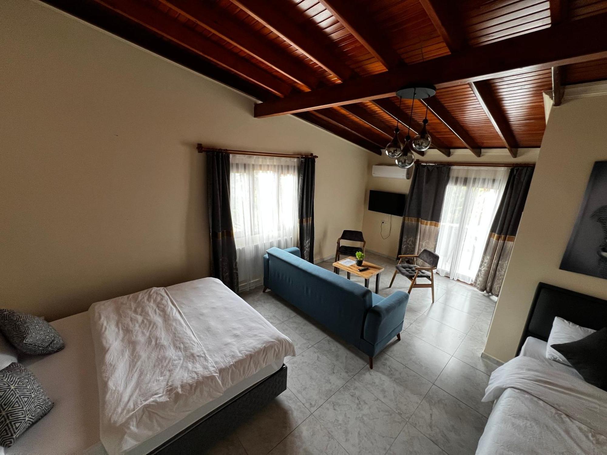 Ada Konak Otel Urla Luaran gambar